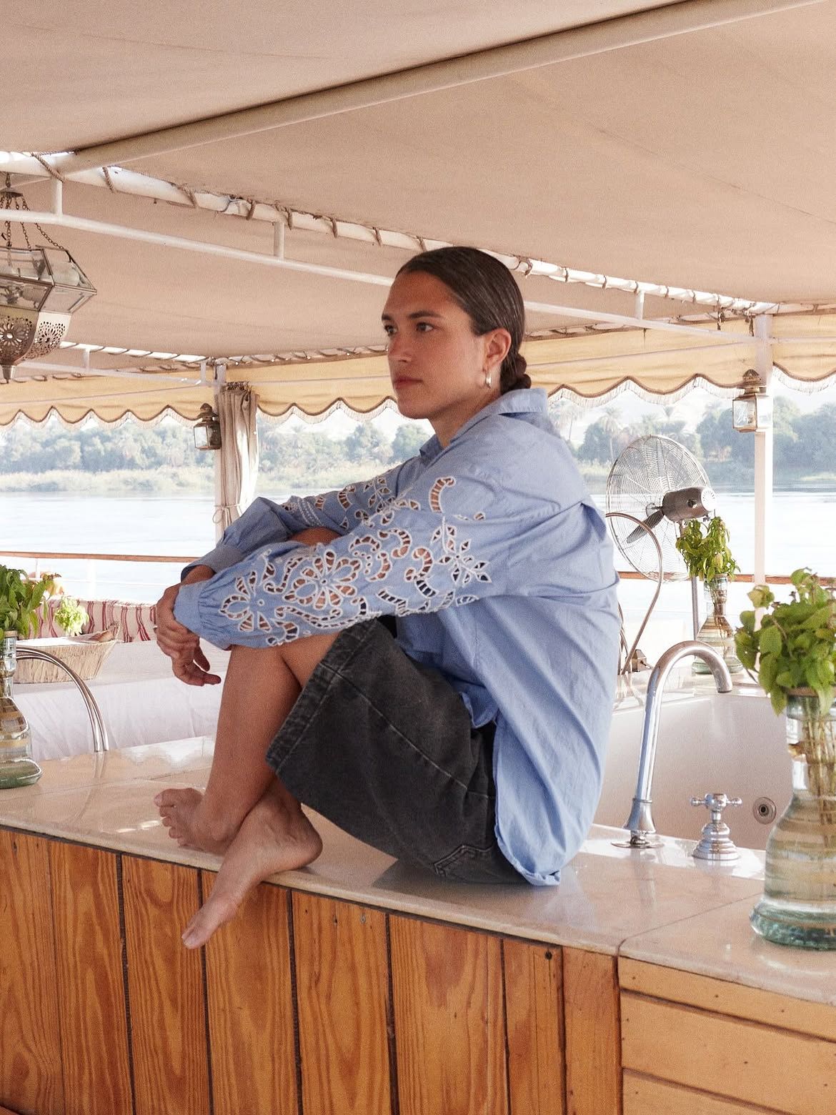 #seo: Louise Damas