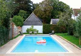 Swimming Pool Refurbishment in Oxfordshire  | Deep End Pools