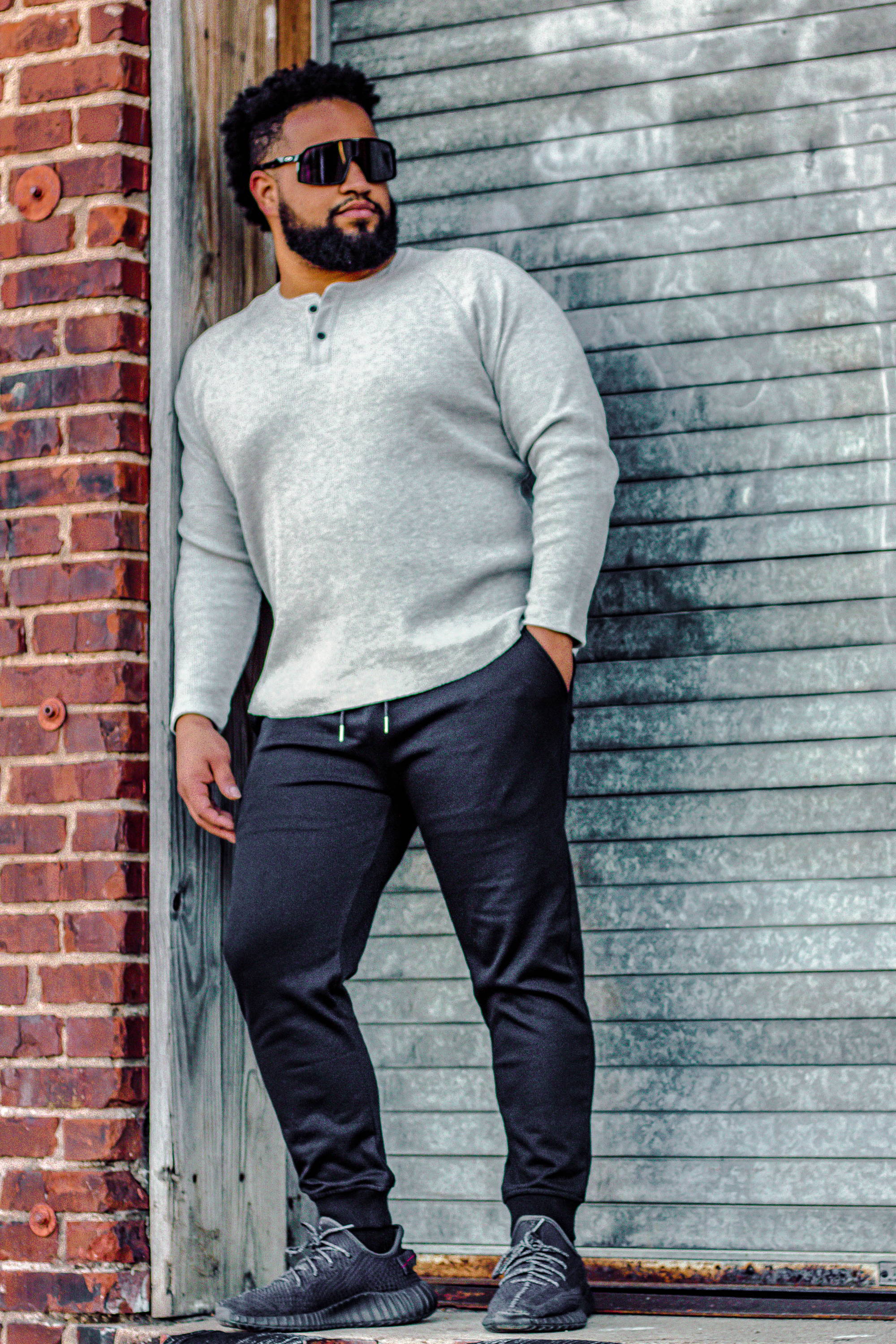 black sweatpants for men with shorter length