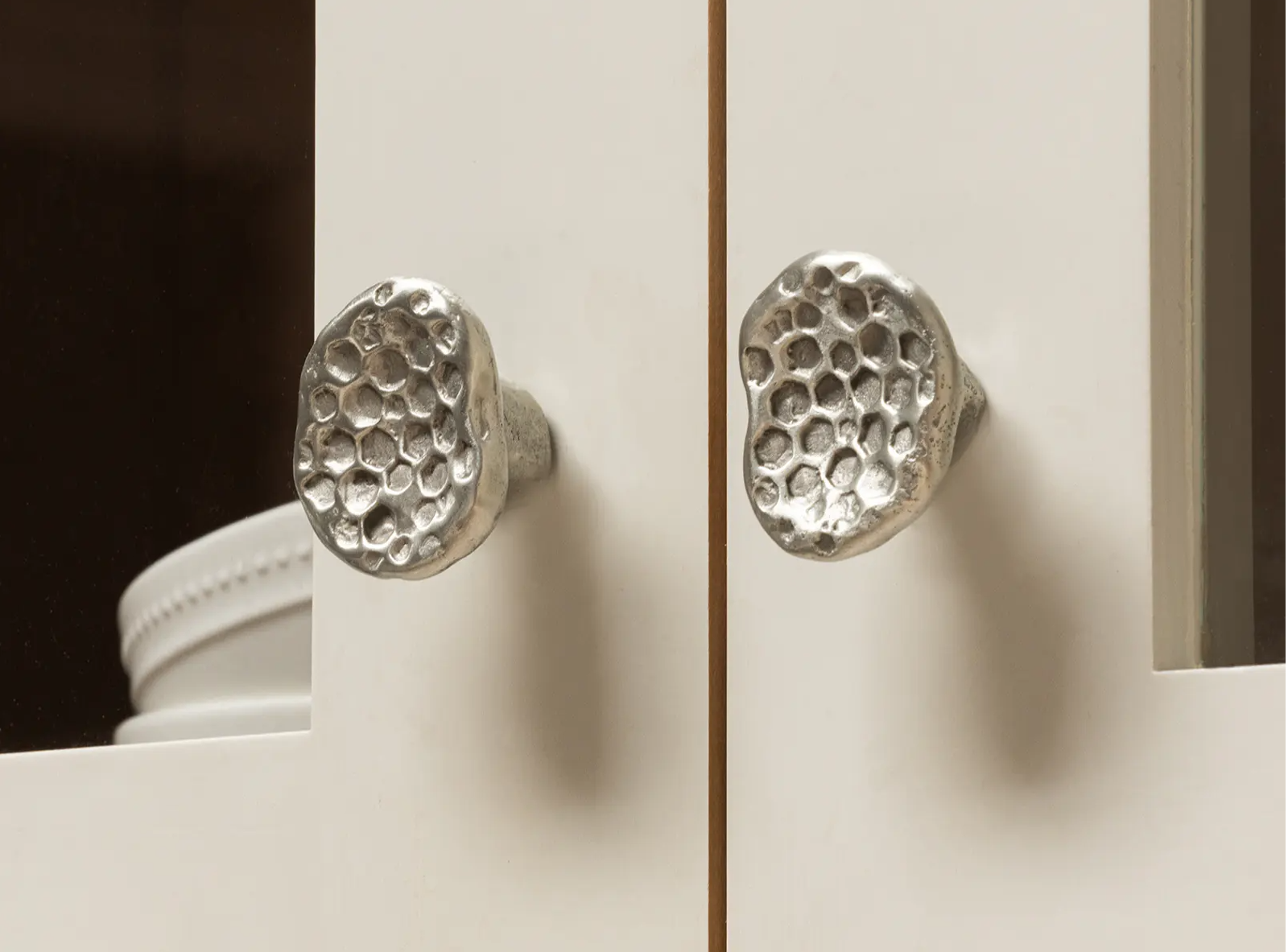 Brass Vs Bronze Cabinet Hardware_Highbury