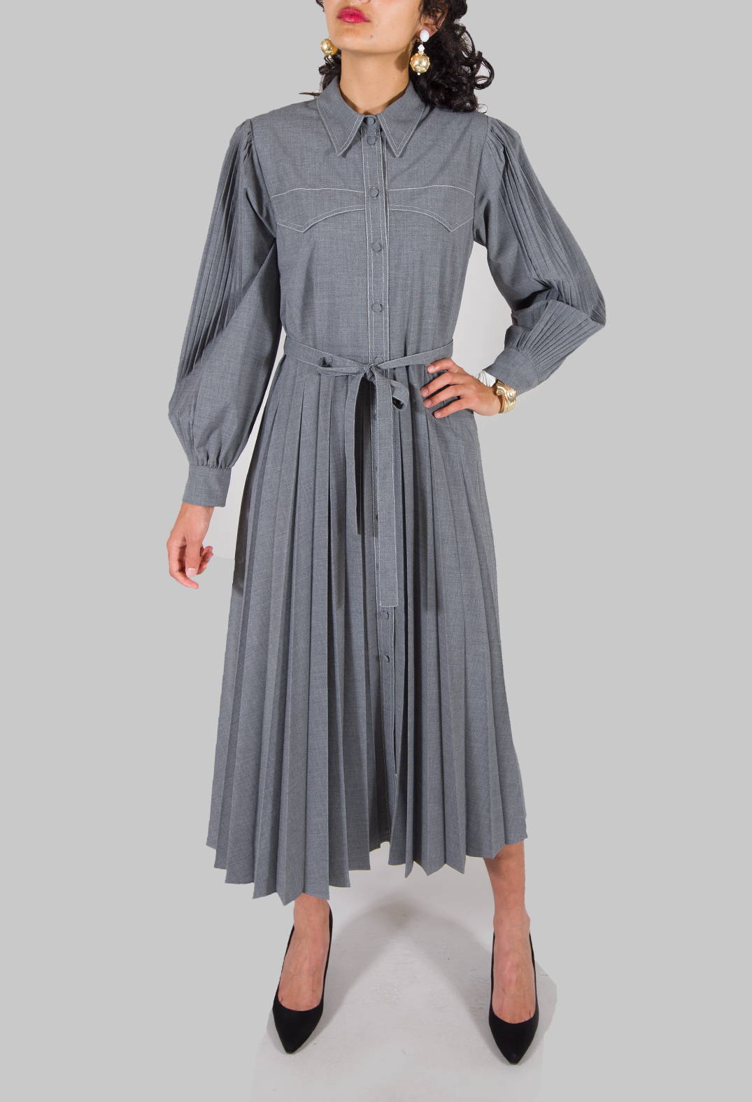 https://www.oliviamay.org/products/yes-pleats-oss21642