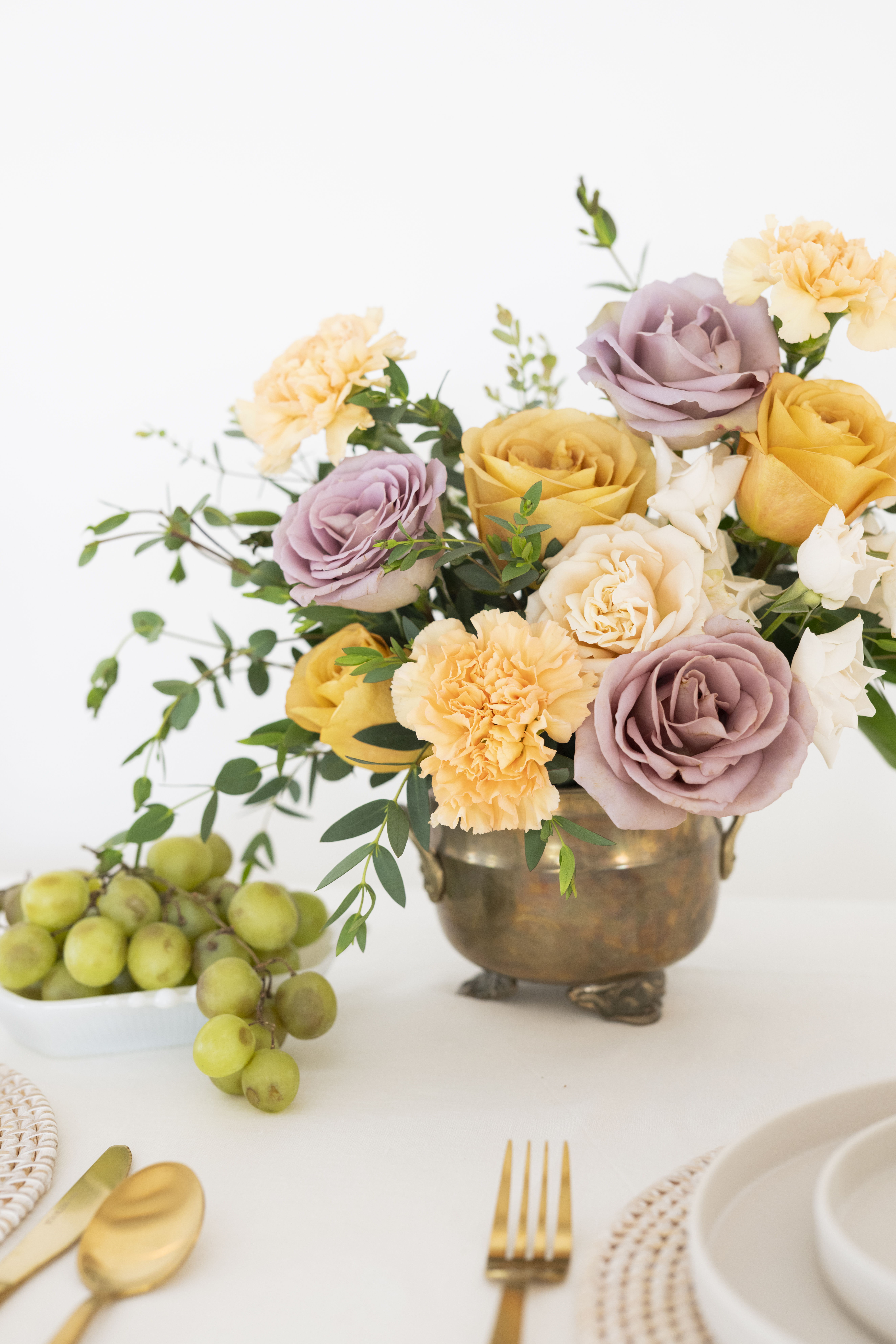 premade centerpiece golden hour
