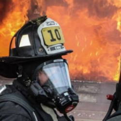 Mejor protección contra incendios - bombero