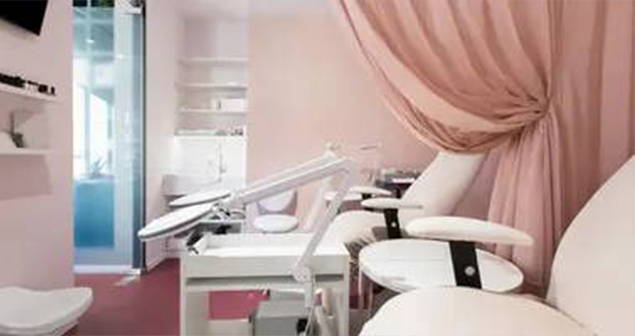 Lash and Brow Salon Furniture and Equipment