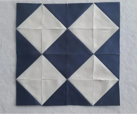Half-Square Triangle Layout - Diamonds