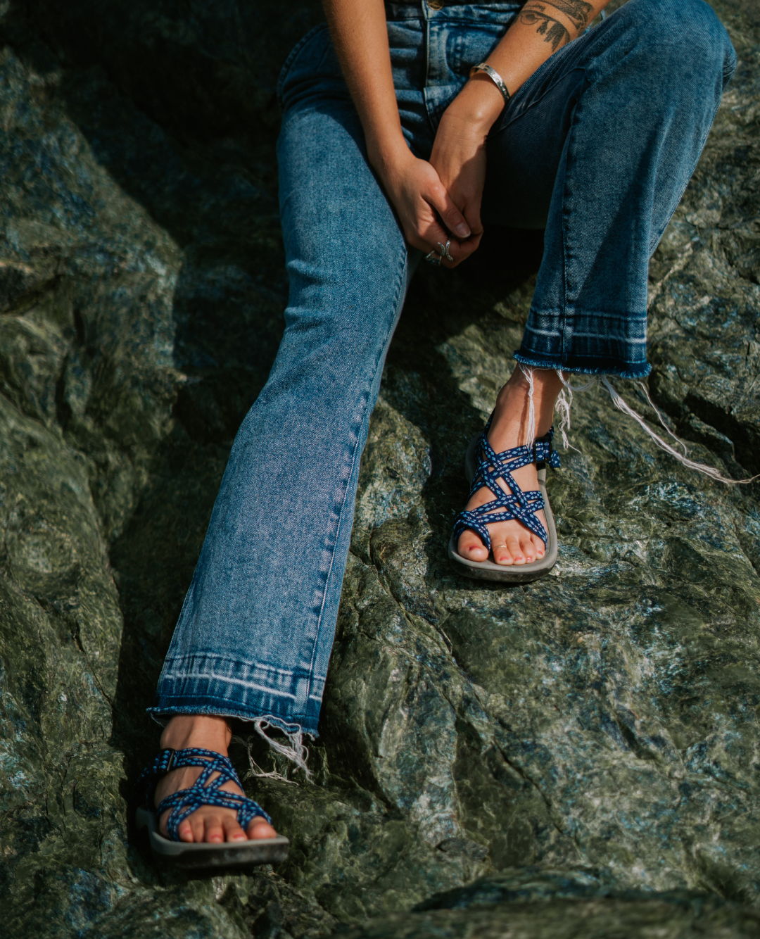 woman wearing Siena sandal