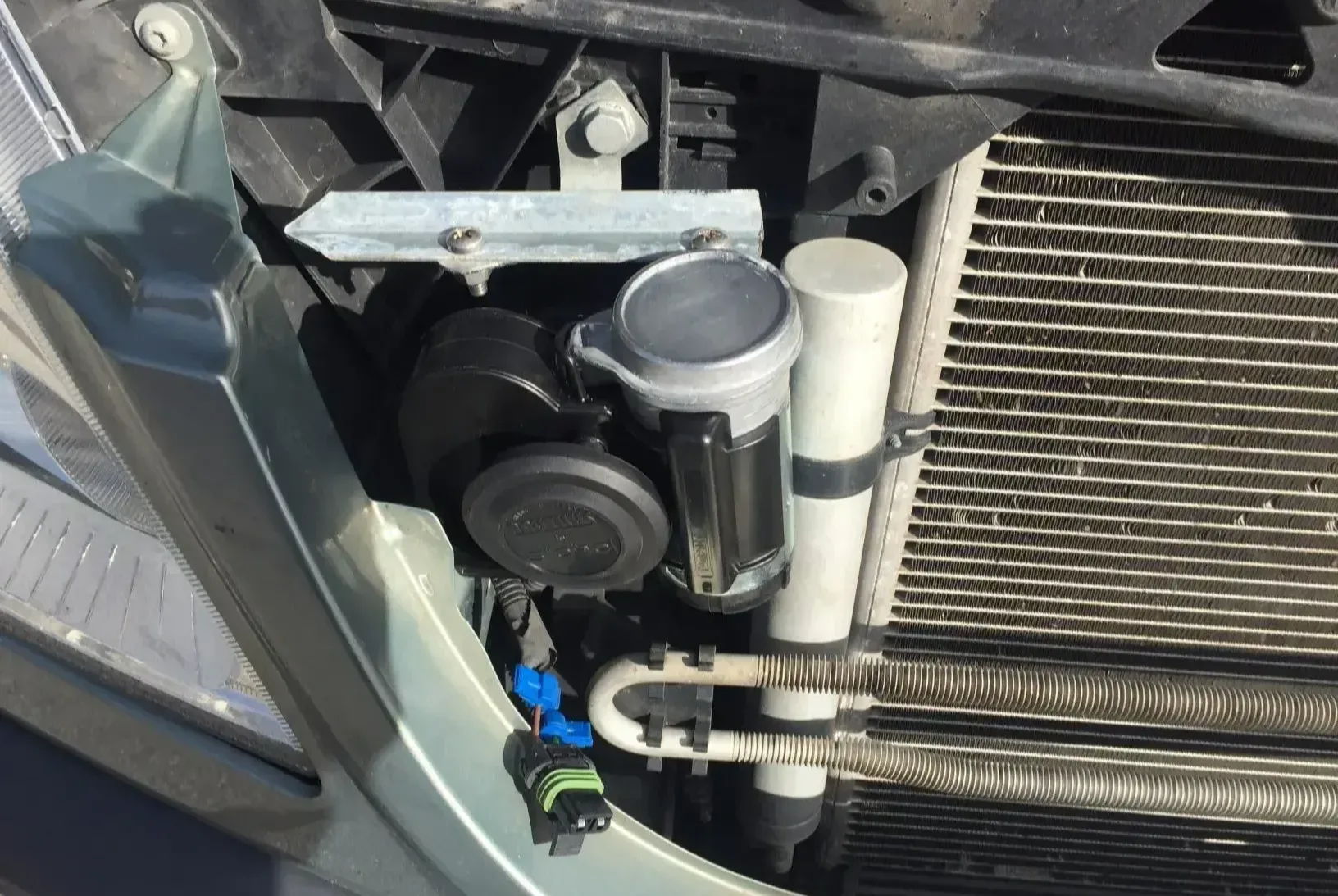 Compact Electric Motorcycle Horn