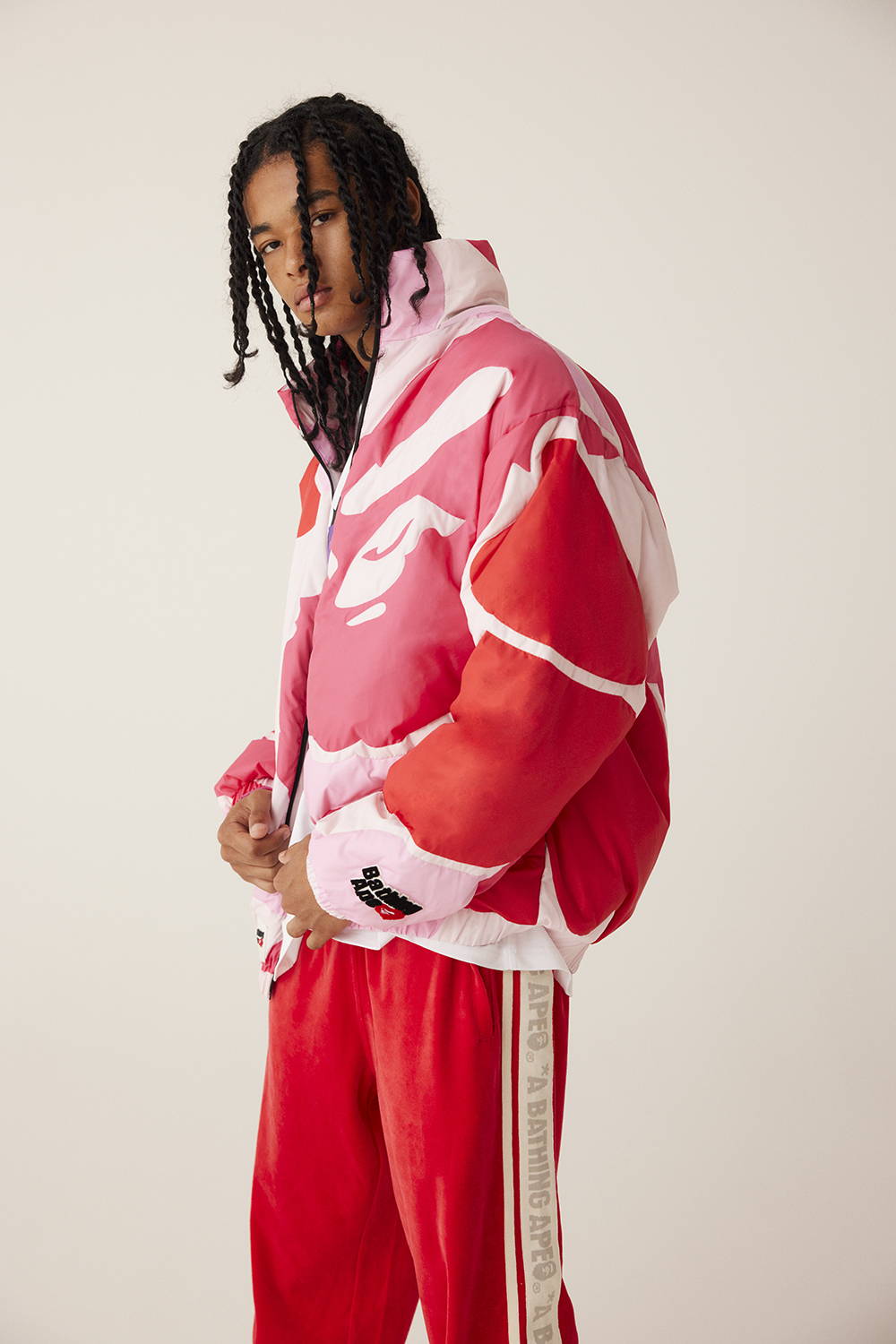A BATHING APE® MENʼS 2023 AUTUMN & WINTER SEASON LOOK BOOK A BATHING APE® MENʼS 2023 AUTUMN & WINTER SEASON LOOK BOOK