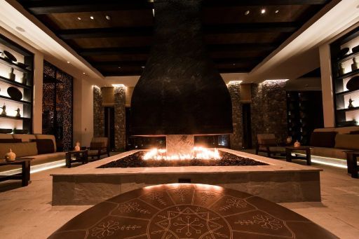 Alila Jabal Akhdar_Lobby & Fire Pit