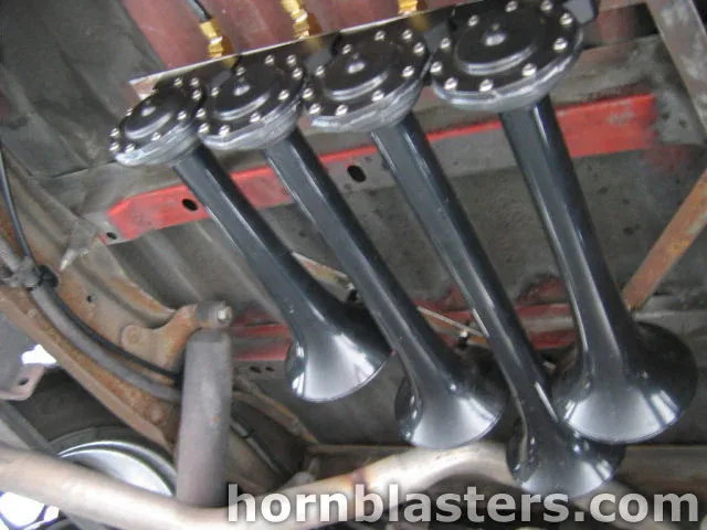 Billy's 1995 Ford Ranger Train Horn Install