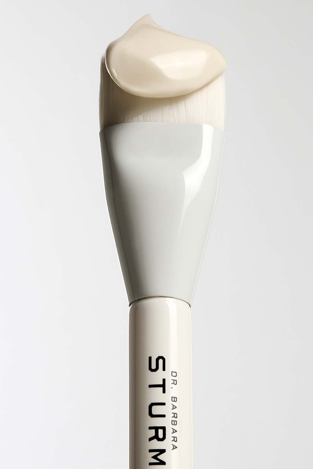 Face mask brush 