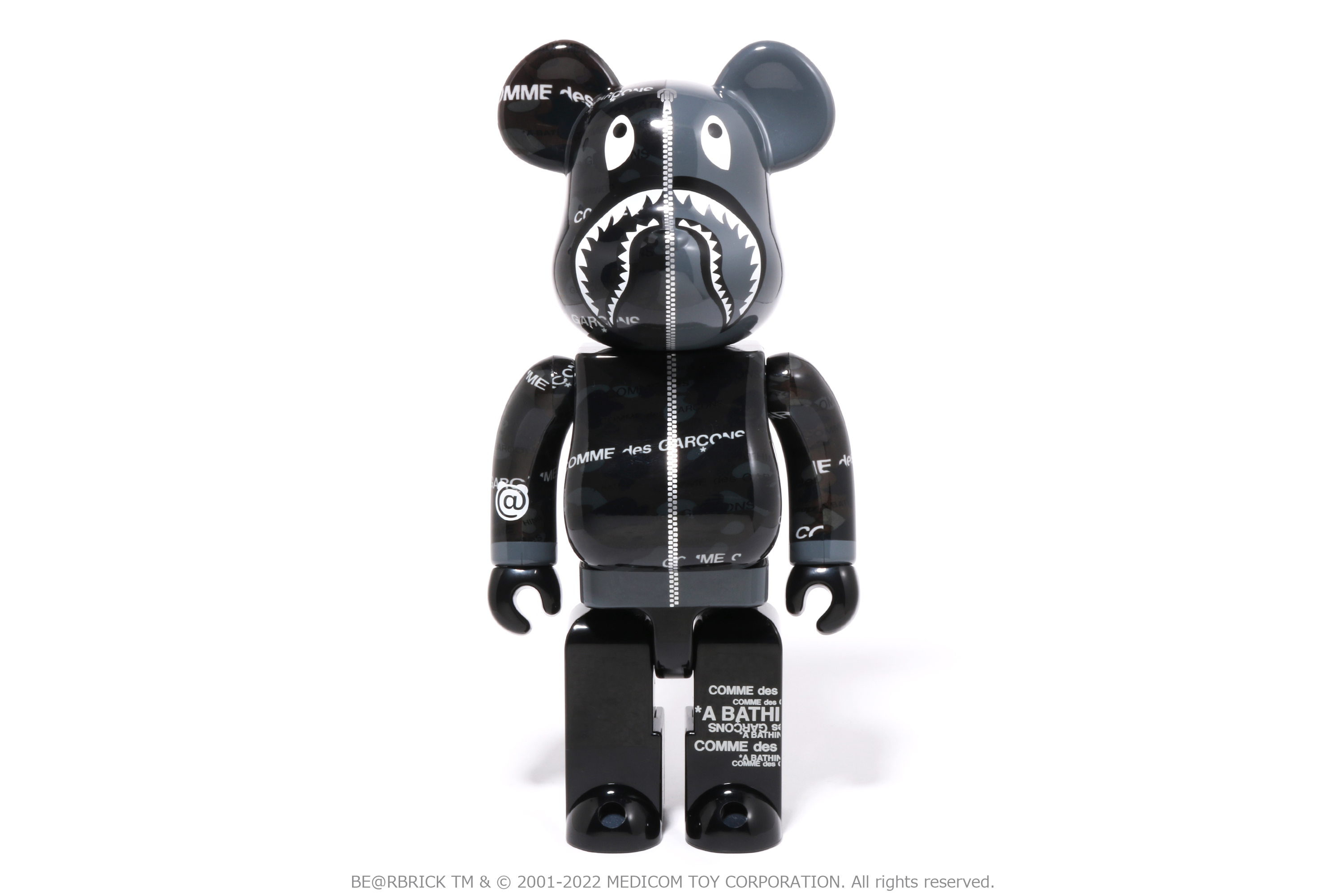 BE@RBRICK BAPE(R) CAMO SHARK