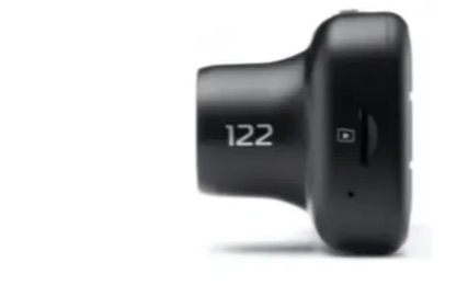 Side view of 122 Dash Cam
