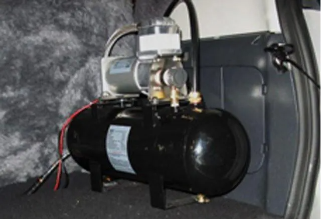 Ripcord's 2010 Smart Fortwo Train Horn Install