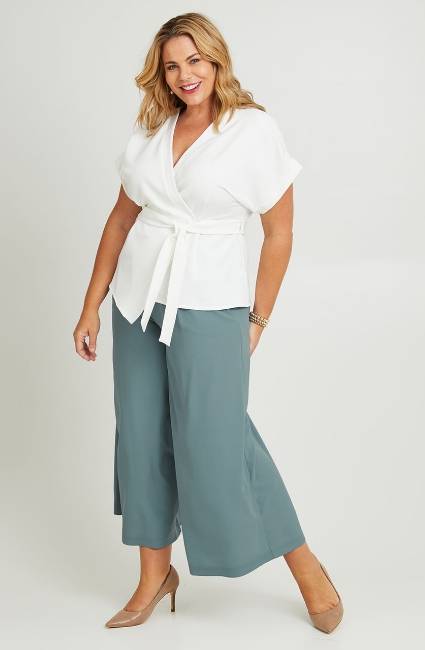the-flowy-palazzo-pant
