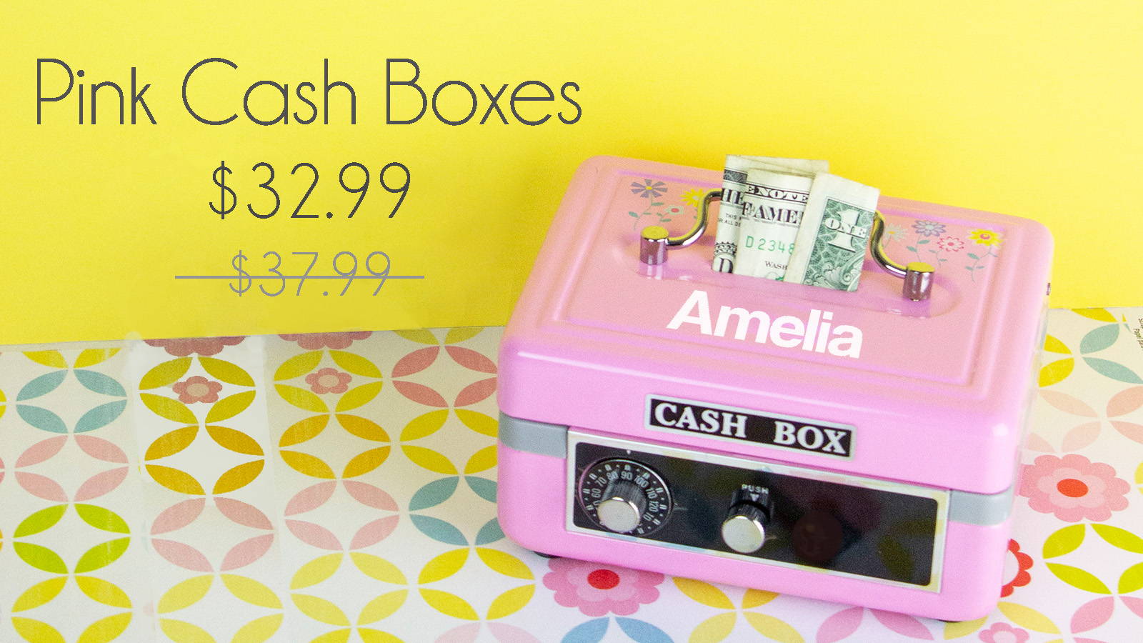 girl's pink personalized cash box