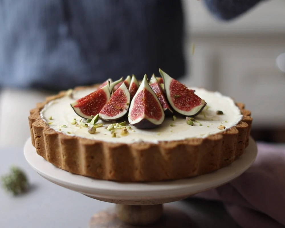Honey mascarpone tart with a pistachio crust and fresh figs