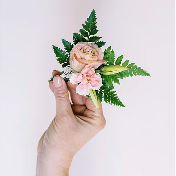 All Tutorials, DIY Wedding Flower How-To