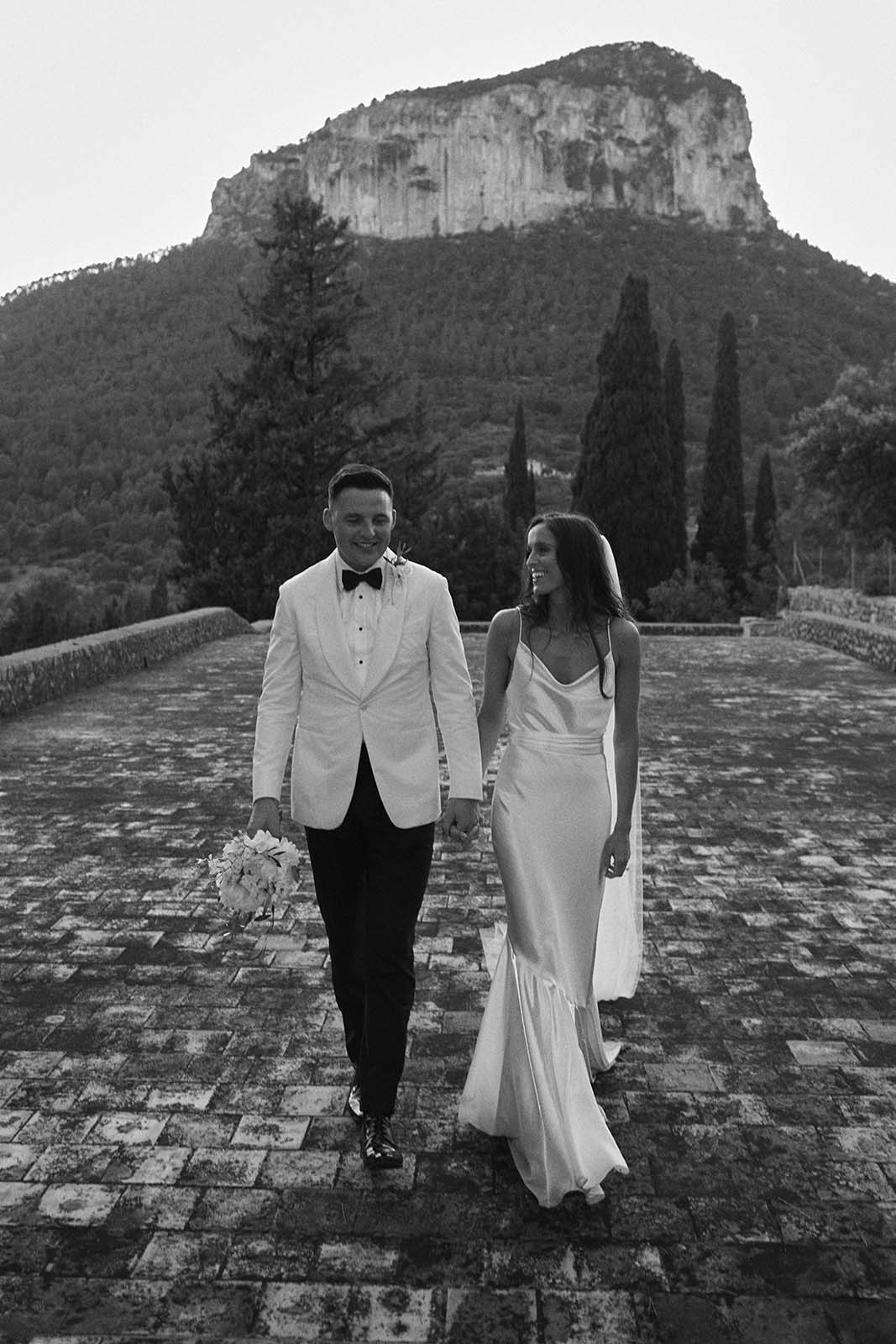 Bride and groom, walking in Mallorca