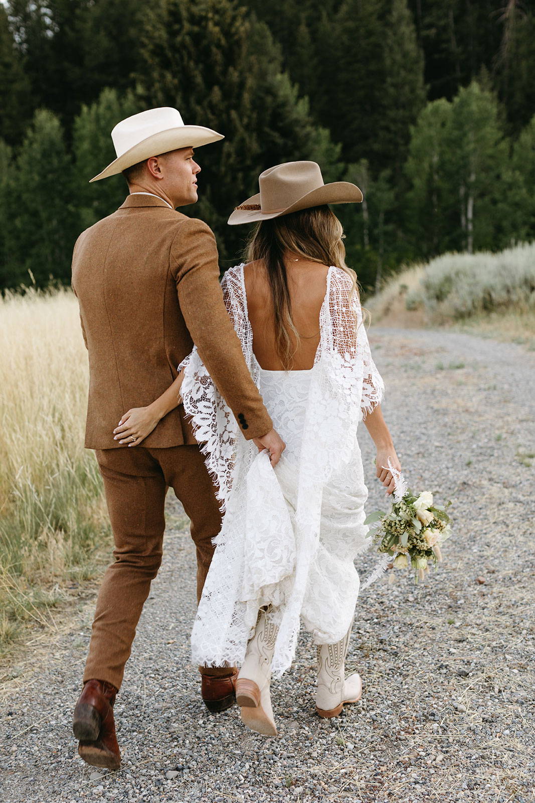 Bride and Groom in country hats