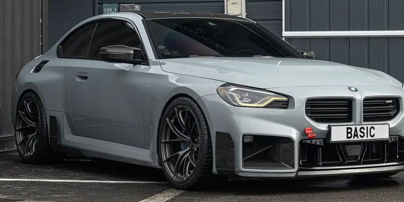 BMW G87 M2 with VS-5RS wheels