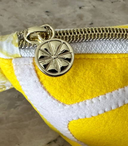 16” long #5 Zipper with Zipper Pull