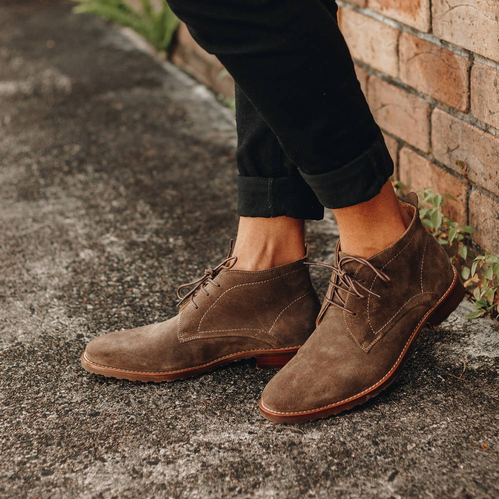 KOIO Suede Lucca Desert Boots in Brown for Men Mens Shoes Boots Chukka boots and desert boots 