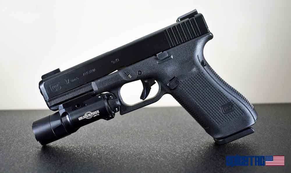 Current Glock pistols can have weapon mounted lights attached to them