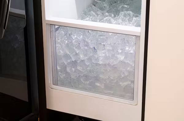 large capacity ice bin