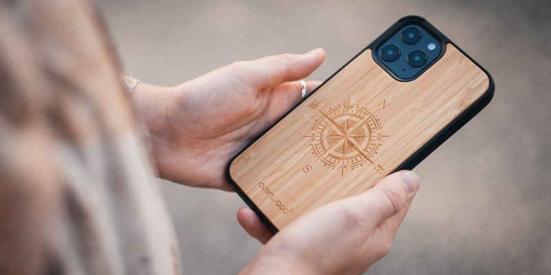iPhone 14 Pro Hülle mit Holz