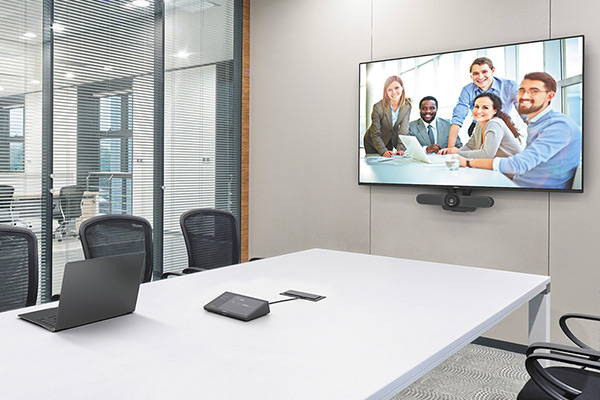 Extron and Logitech Large Microsoft Teams Rooms
