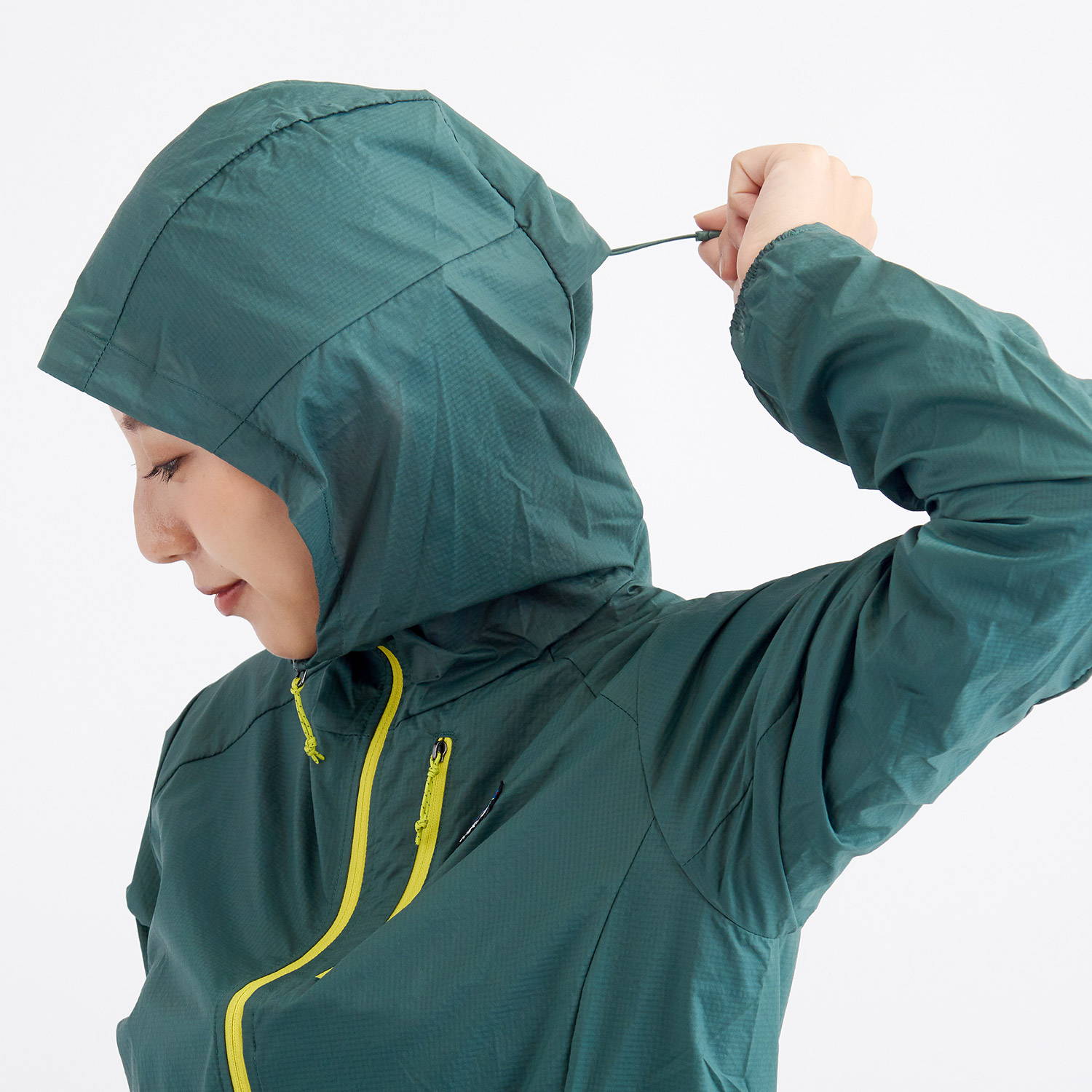 patagonia（パタゴニア）/フーディニジャケット/グリーン/WOMENS