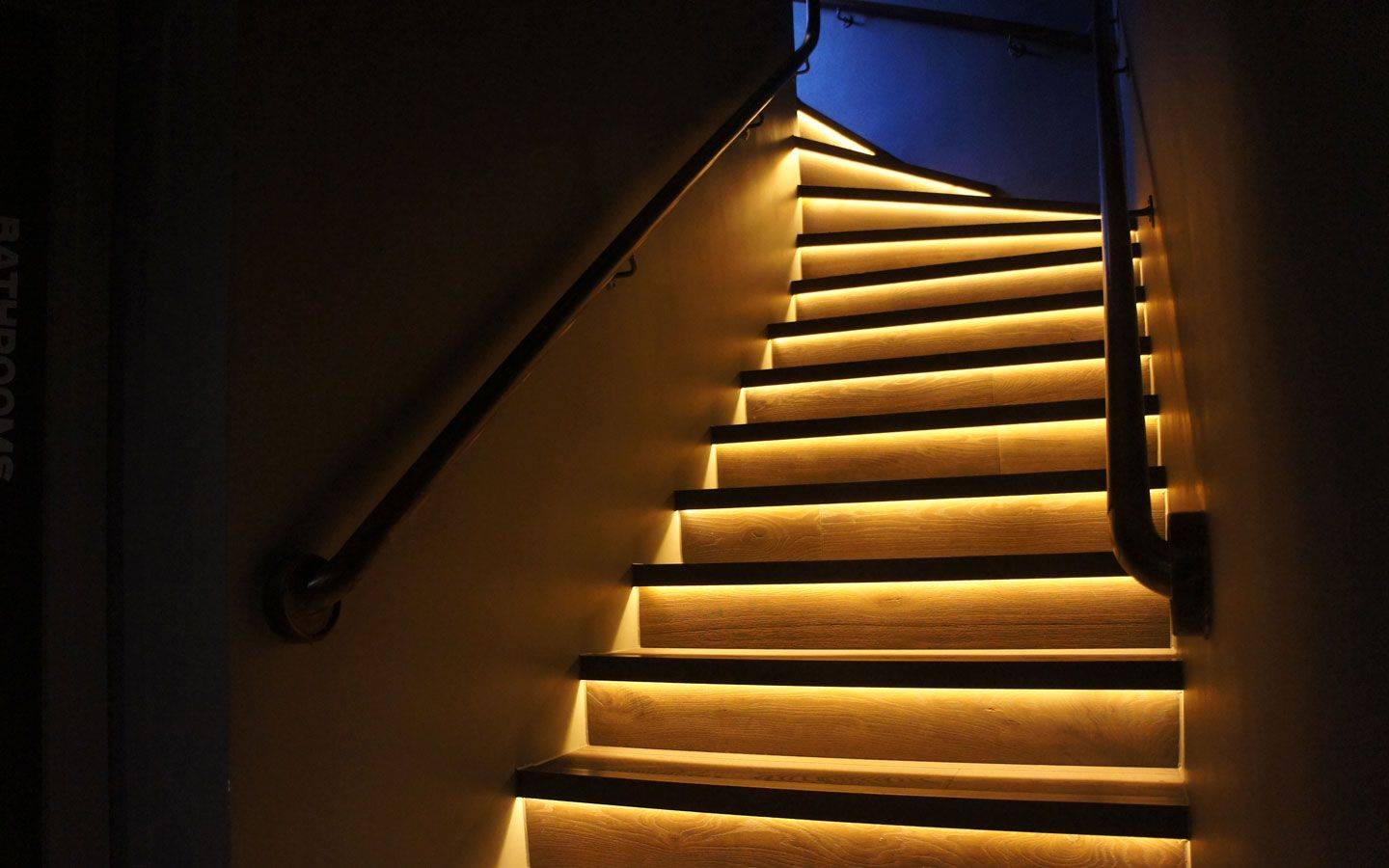 rigidity bubble Whichever How to Install Stairway Lighting