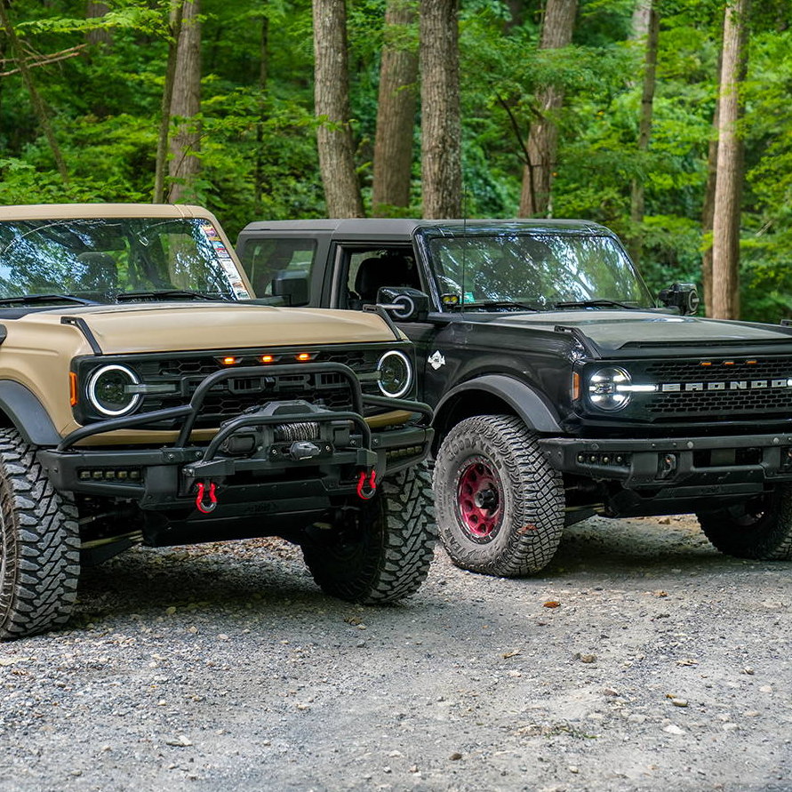 Accessorize the IAG Baja OEM Bull Bar for 2021+ Ford Bronco 