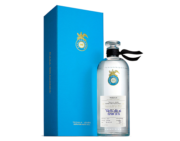 Bottle of gin with blue packaging.