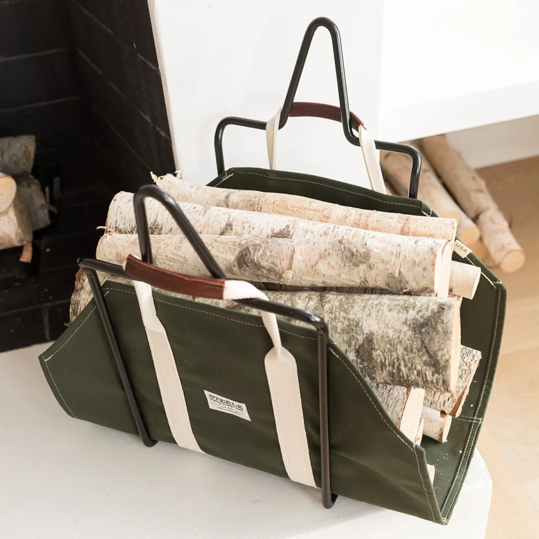 Steele Log Carrier