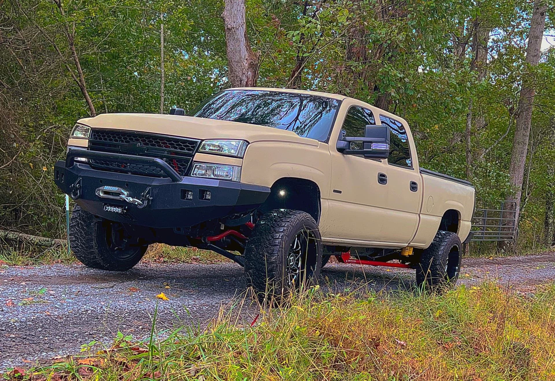 2005 Chevy Silverado equipped with HornBlasters Flatlaw Train Horn