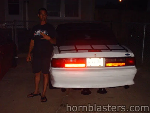 Under-hood or mounting detail for Shocker XL train horn on Mustang HornBlasters gallery photo 8