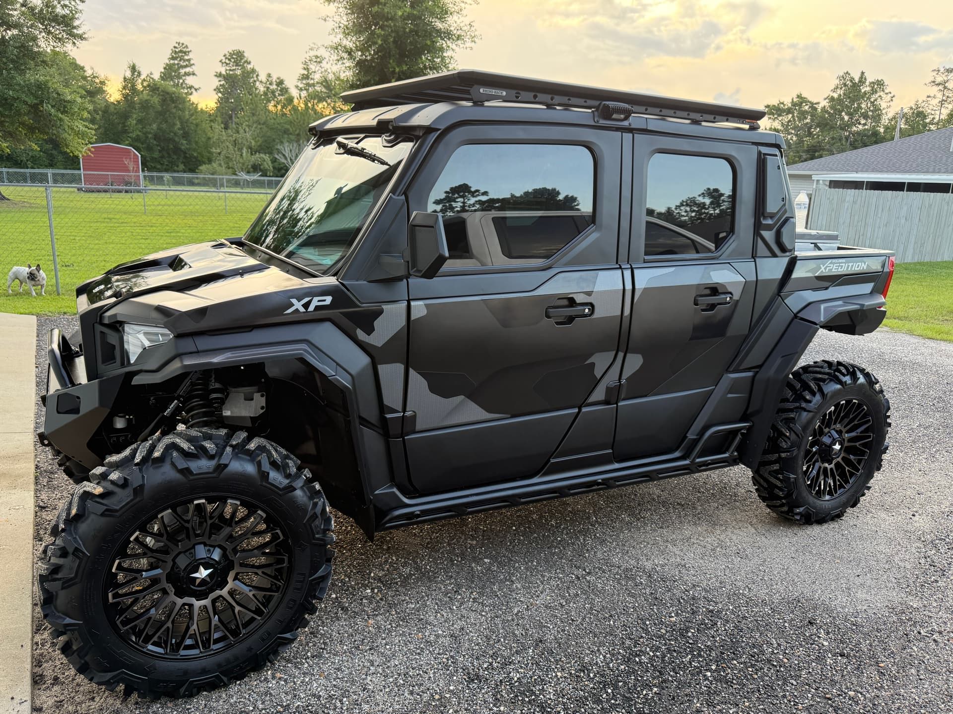 2025 Polaris Xpedition XP5 with Compact Electric Horn installed