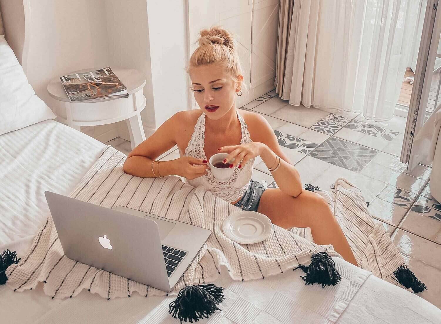 How to Become a Fashion Influencer – A Step-By-Step Guide