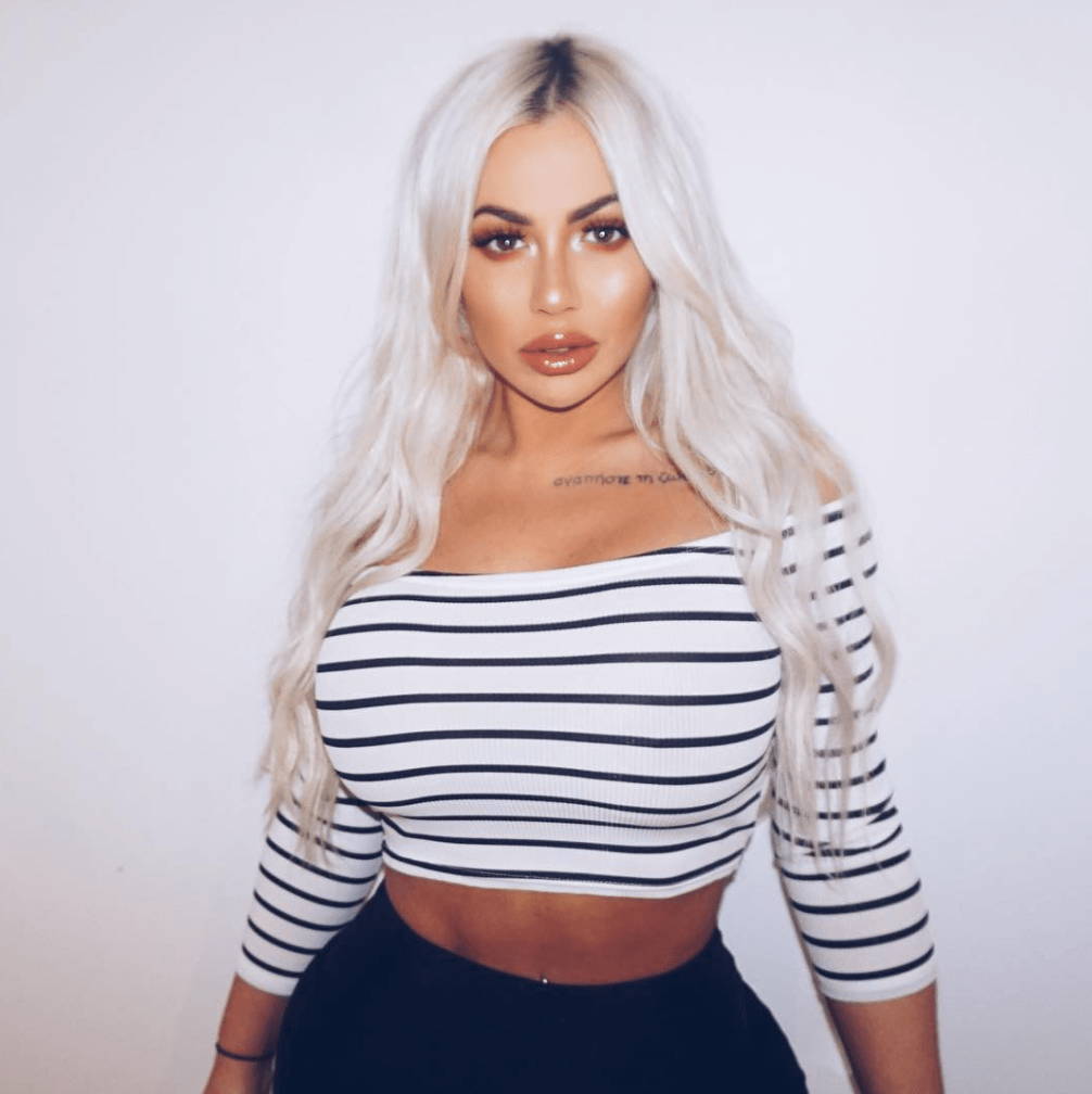 pro blo image of holly hagan