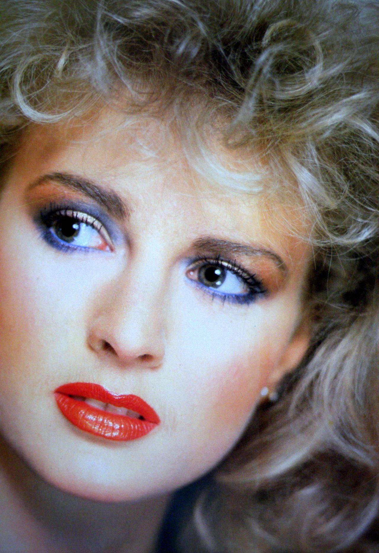 Recreate These 80s Makeup Looks Before