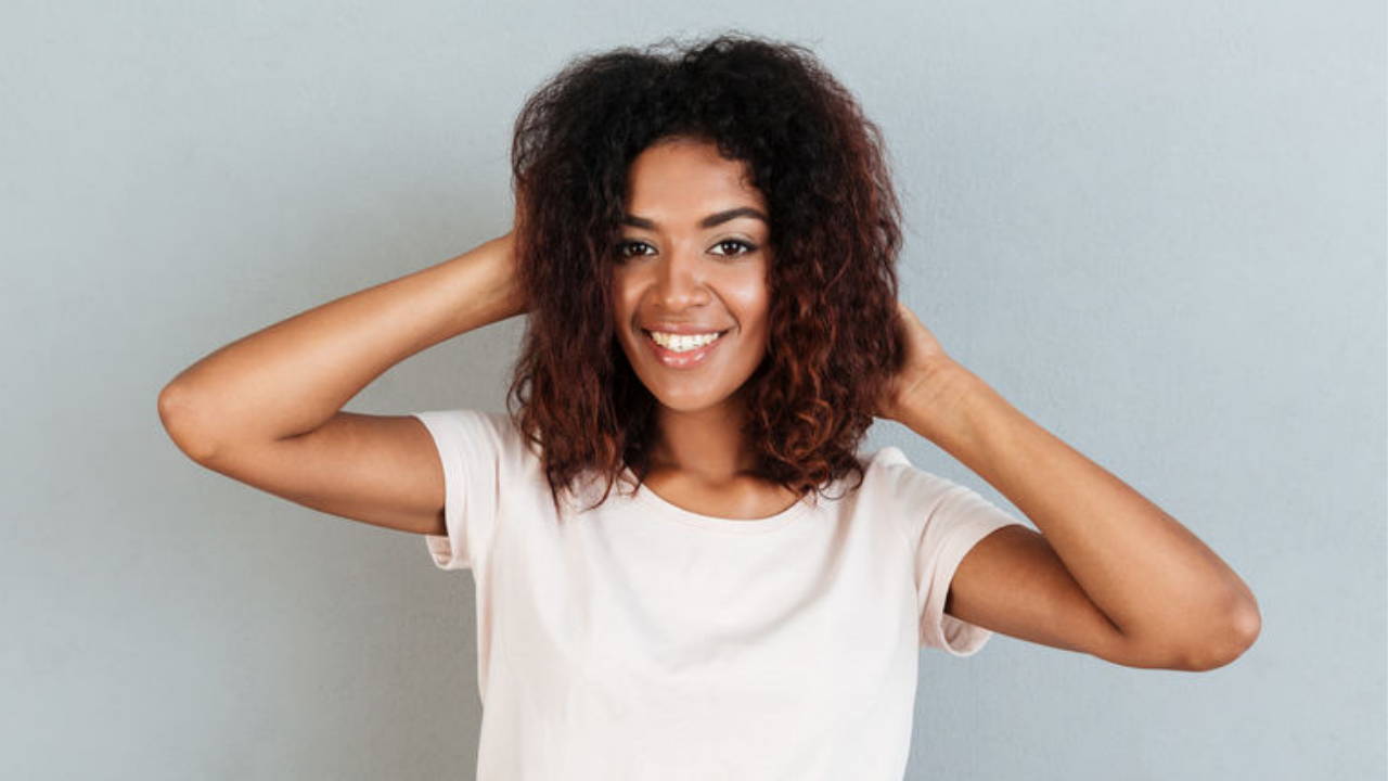 10 Signs Your Curls Could Be Damaged | LUS Brands