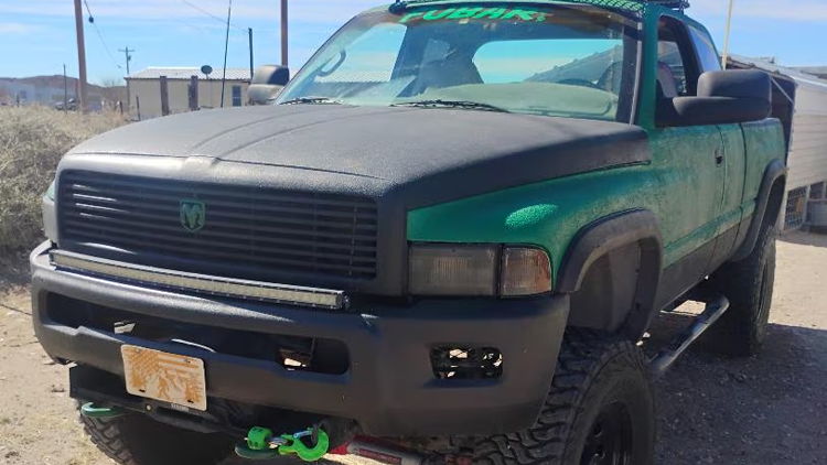 1998 Dodge Ram 1500 dual Outlaw train horns under-hood install