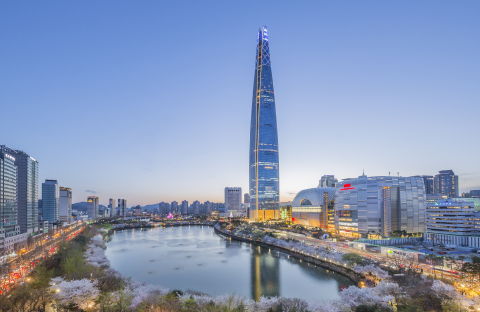 Seoul Skyline in Spring for Korean Medical Tourism and Laser Treatment for Face at Jivaka Beauty