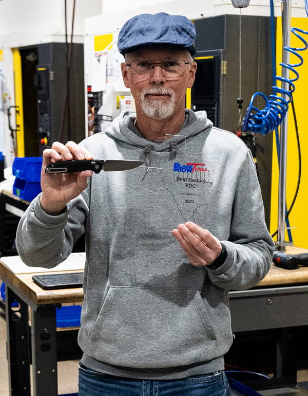 the Maverick – Tactile Knife Co.