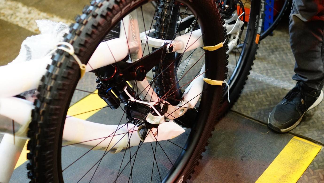Mountain Bike frame and wheel