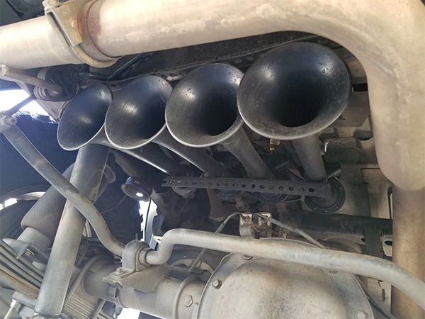 EL's 2009 Hummer H3 Train Horn Install