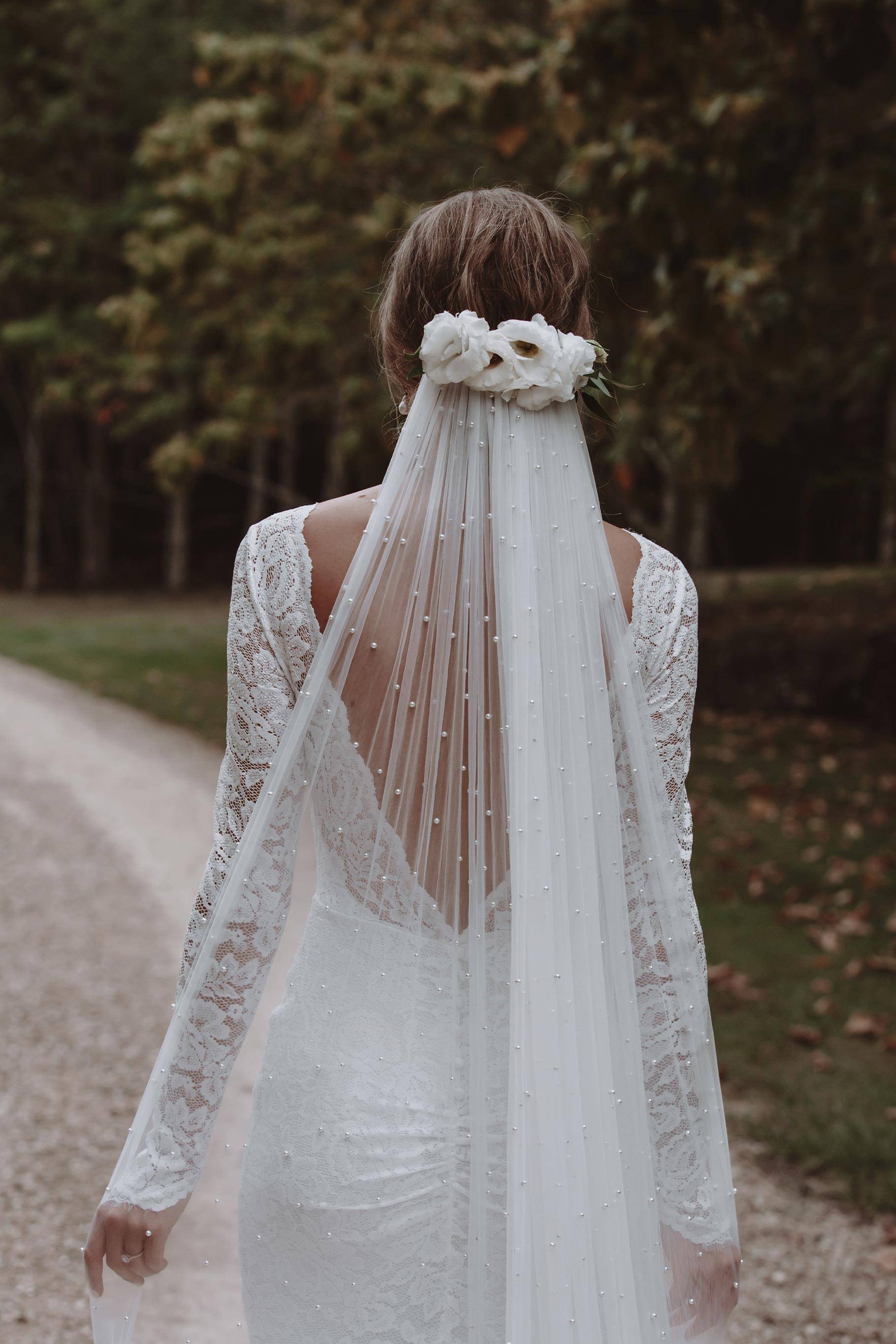 Back shot of Brides Pearly Long Veil