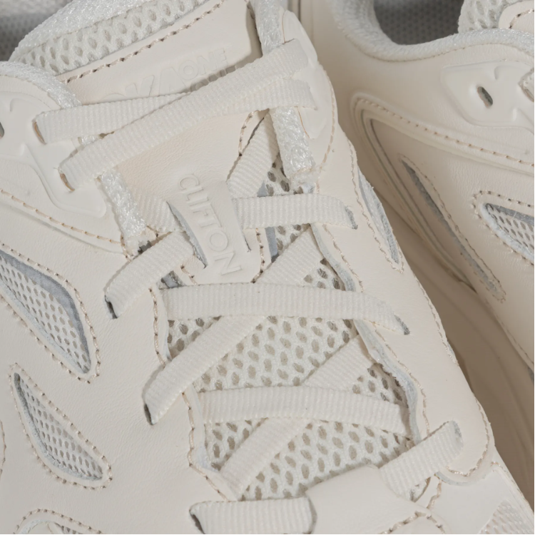 hoka one one clifton dune 